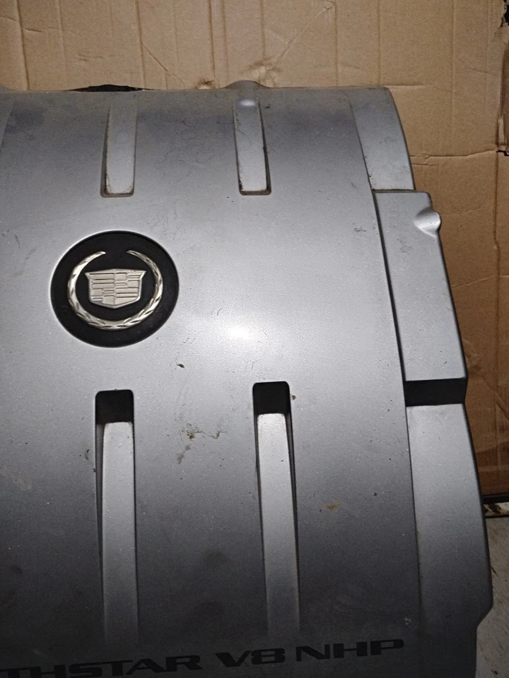 Cubierta del motor Cadillac DTS 2006 2007 2008 2009 2010 2011 Foto 4 de 4