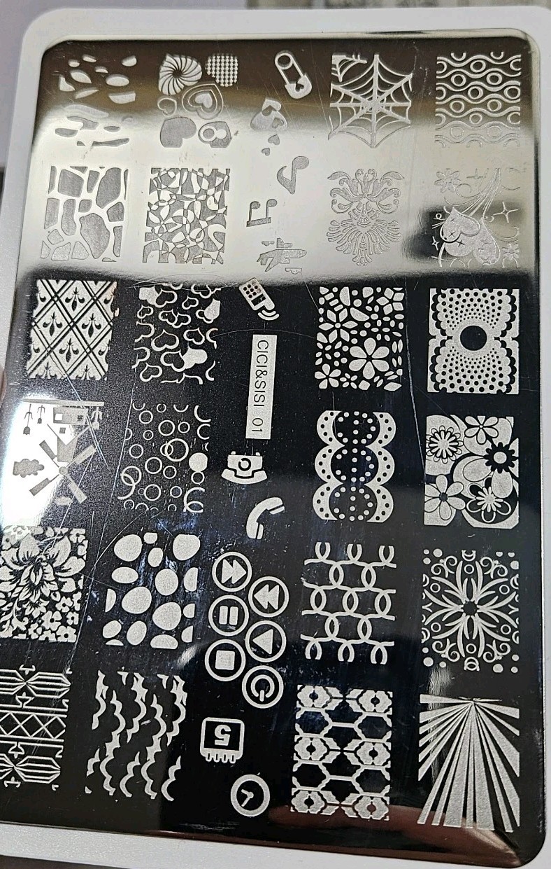 Discontinued Cici & Sisi Nail Art Stamping Plates Booklet, 6 Metal Plates