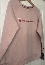 NWT Women s Champion Script Logo Crewneck Sweatshirt Pastel Pink Size M