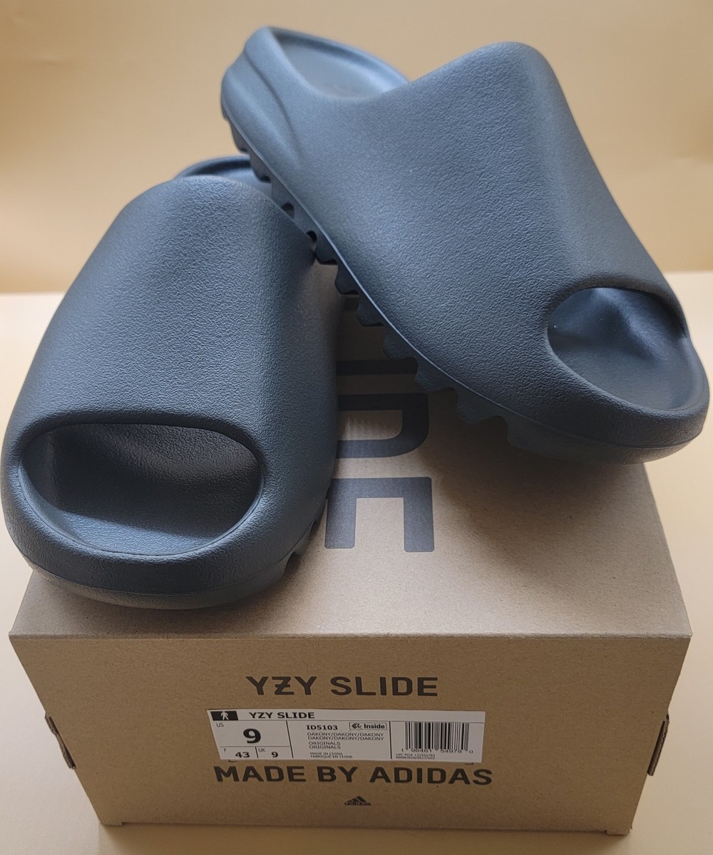 ADIDAS YEEZY SLIDE - ID5103 -DAKONY- Size 9..(AA3) | eBay