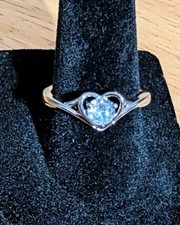 Sterling Silver Heart Solitaire Ring Round Cu...