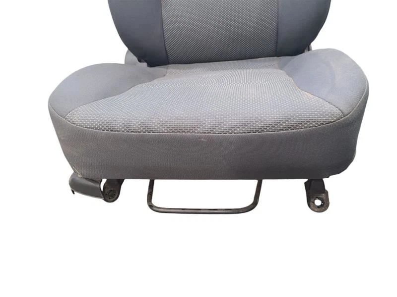 Passenger Front Seat Bucket Opt AR7 With  Cloth Fits 07-08 AVEO 594239 Foto 3 de 4