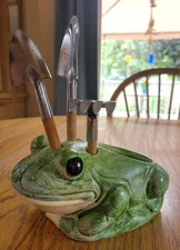 Vintage Frog Mini Garden Tool Set Plant Pot Holder Handpainted Ceramic Rare