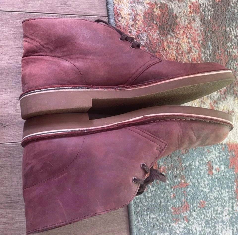 Botas chukka del desierto de la colección Clark para hombre. 000104 Foto 2 de 4