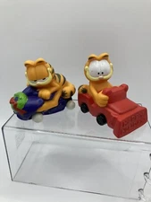 1997 Vintage Carl's Jr. Kid’s Meal Toy Garfield Christmas Snow Plow Snowmobile