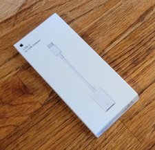 NEW GENUINE Apple MJ1M2AM/A USB-C to USB Adapter for MacBook Model A1632 SEALED