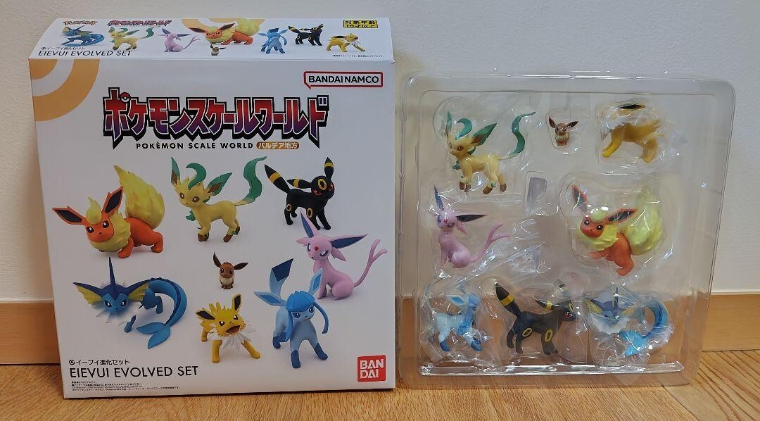 Pokemon Scale World Kanto Region Eevee Evolution Set 1/20 Figure