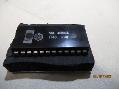 SCL4508 BE CMOS Dual 4 Bit Latch