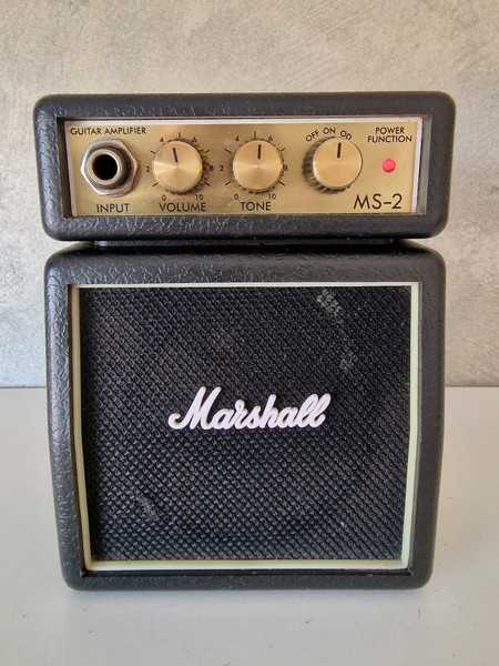 AMPLIFICADOR MINI MARSHALL MS-2