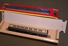 Hornby R4065D GWR Collett Composite Coach 6519 in Chocolate & Cream