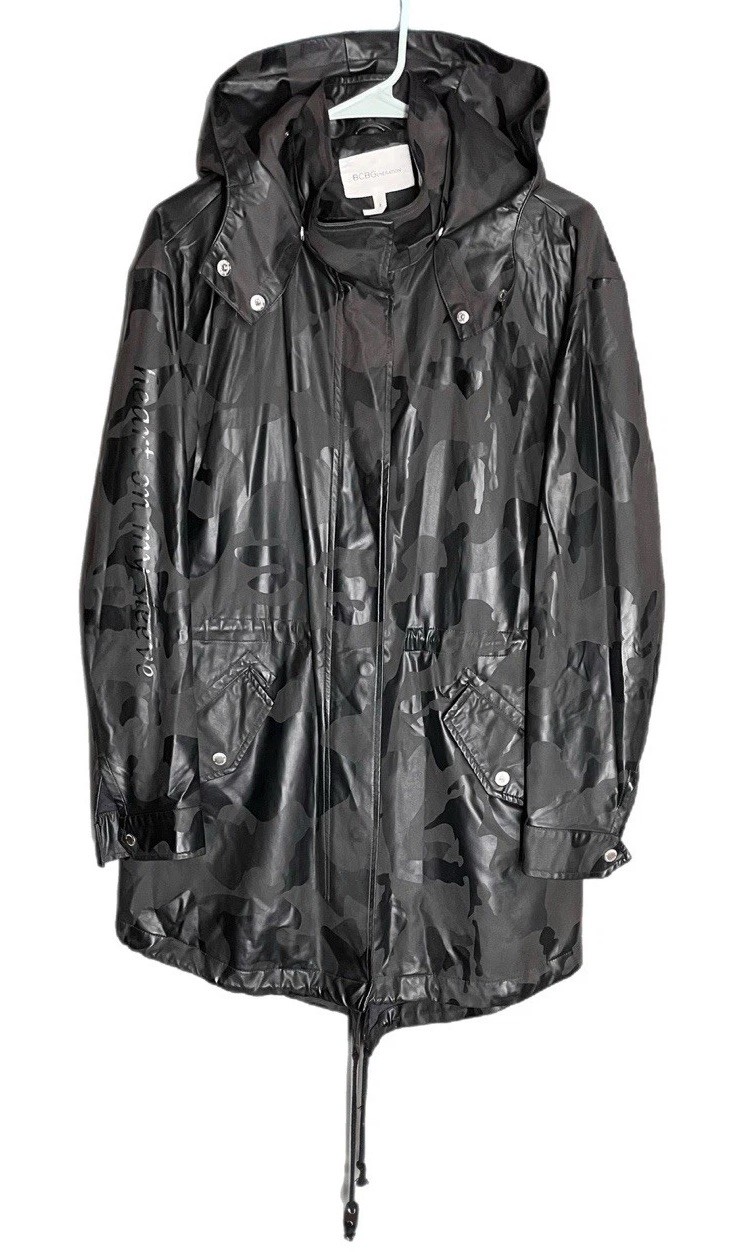 BCBGeneration Thin Weatherproof Hooded Jacket Wom… - image 1