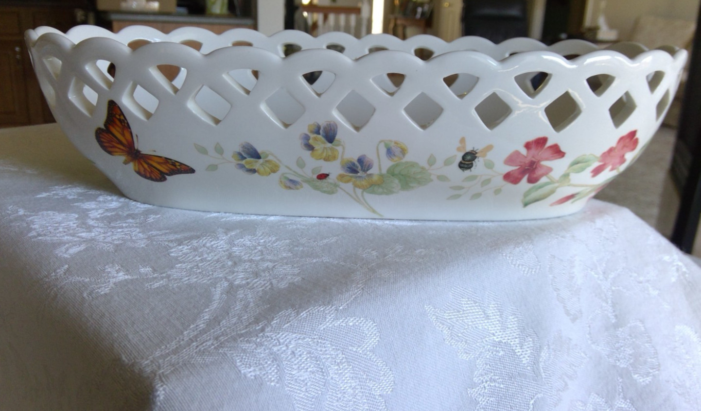 Lenox Porcelain Butterfly Meadow Oval Bread Pierced Lattice Serving Bowl/Basket
