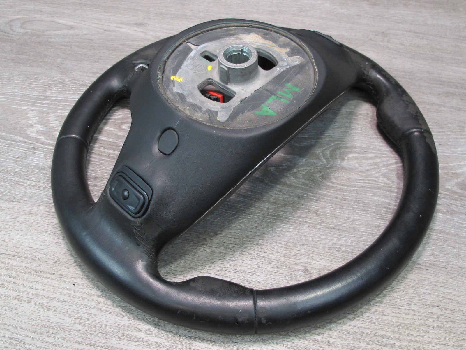 2017-2020 MASERATI LEVANTE M161 LEATHER STEERING W CONTROLS