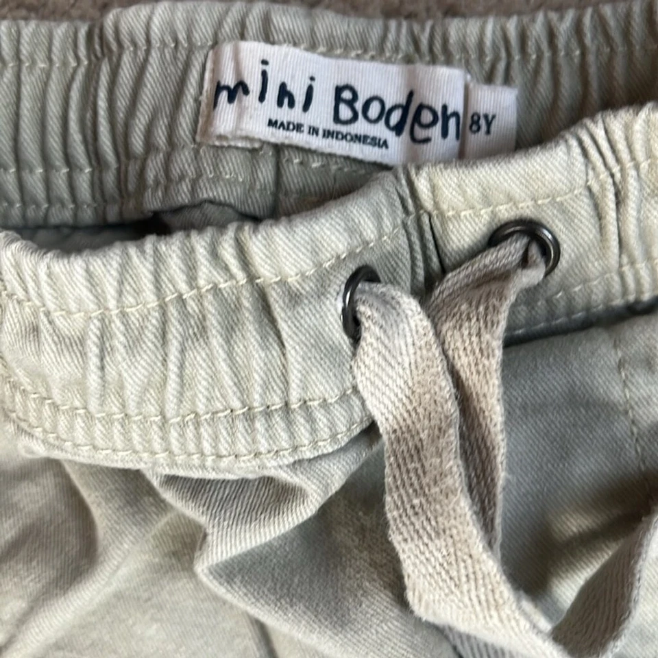 Pantalones Cortos Mini Boden 8 Niños Beige Cintura Elástica con Bolsillos Foto 2 de 3