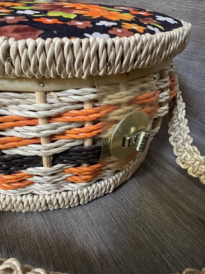 Vintage 1970s Round Sewing Basket W/ Vintage Sewing Tools Velvet Floral