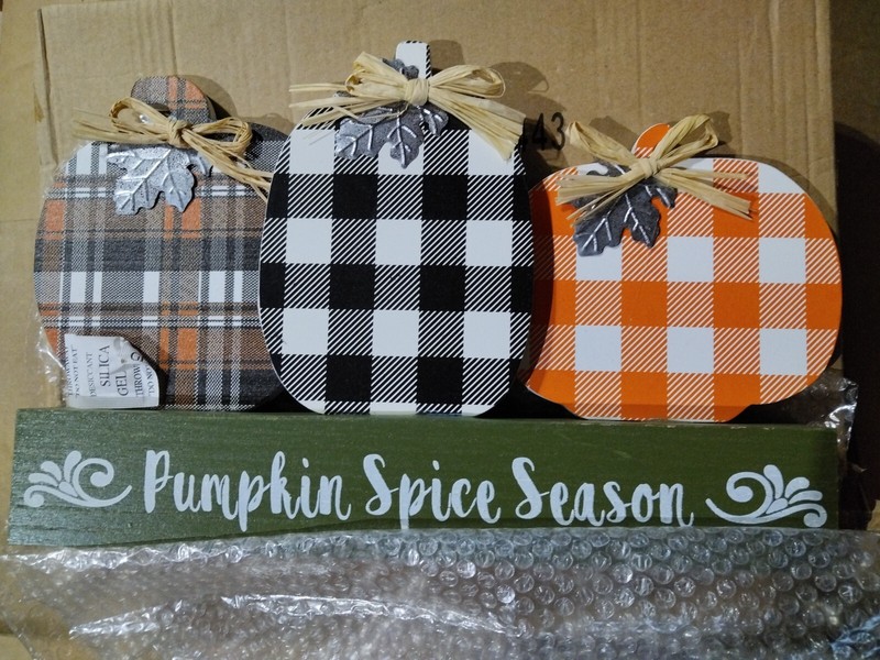 pumpkin sign wooden