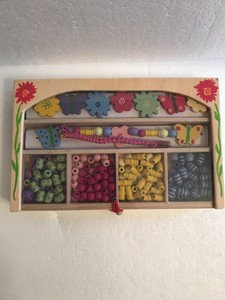 Pottery Barn Kids Wooden Bead Box Set Jewelry Making Kit Girls