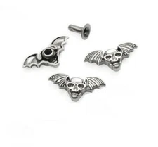 Pkg of 5 SKULL BAT WING 13/16" x 3/8" (19.5mm) Rivet Studs (3003) Leather Crafts