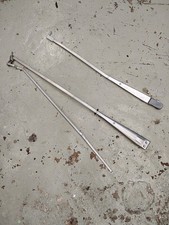 71 - 76 Gm Full Size Impala Cadillac Olds Buick Windshield Wiper Arms B Body Oem 71 - 76 Gm Full Size Impala Cadillac Olds Buick Windshield Wiper Arms B Body Oem