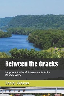 Daniel T Weaver Between the Cracks (Taschenbuch) (US IMPORT)