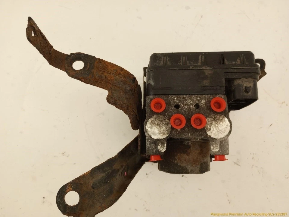 Atuador de bomba de freio antibloqueio Toyota MR2 Spyder ABS compatível com 2003 2004 2005 03 04 05 - Imagem 3 de 4