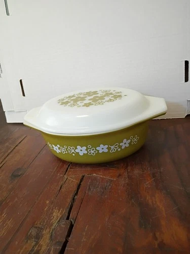 PYREX Casserole Crazy Daisy Spring Blossom "043" 1 1/2 QT Dish w Lid Avocado Vtg