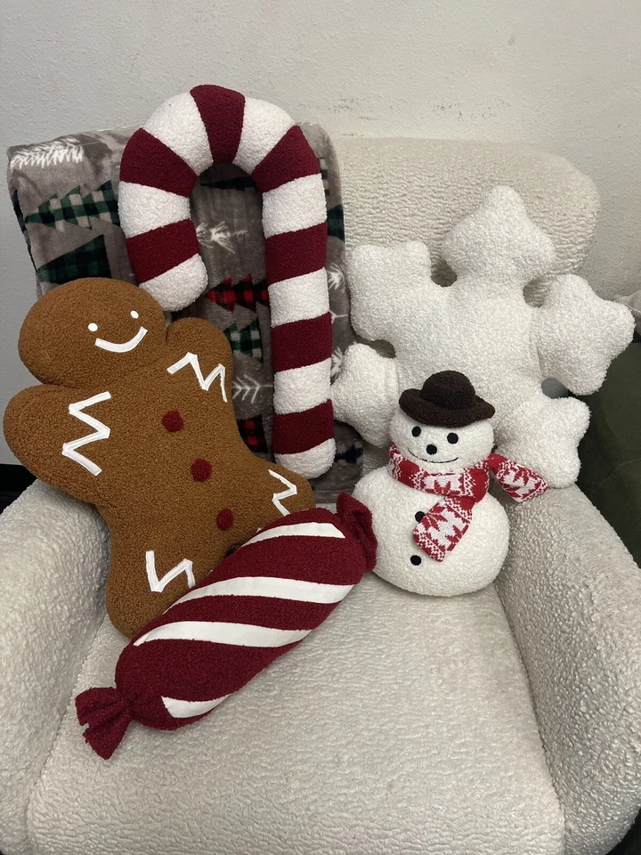 RÉPLICA DE BONECO DE NEVE POTTERY BARN travesseiro em forma de Natal feriado 11,5”x9” novo com etiquetas - Imagem 4 de 4