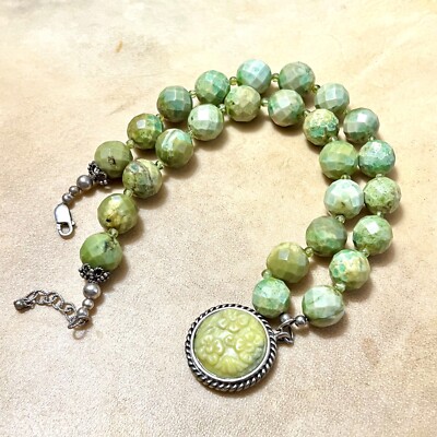 Serpentine Carved Beaded Flower Necklace, Spring Green Sterling Silver - 20.5''