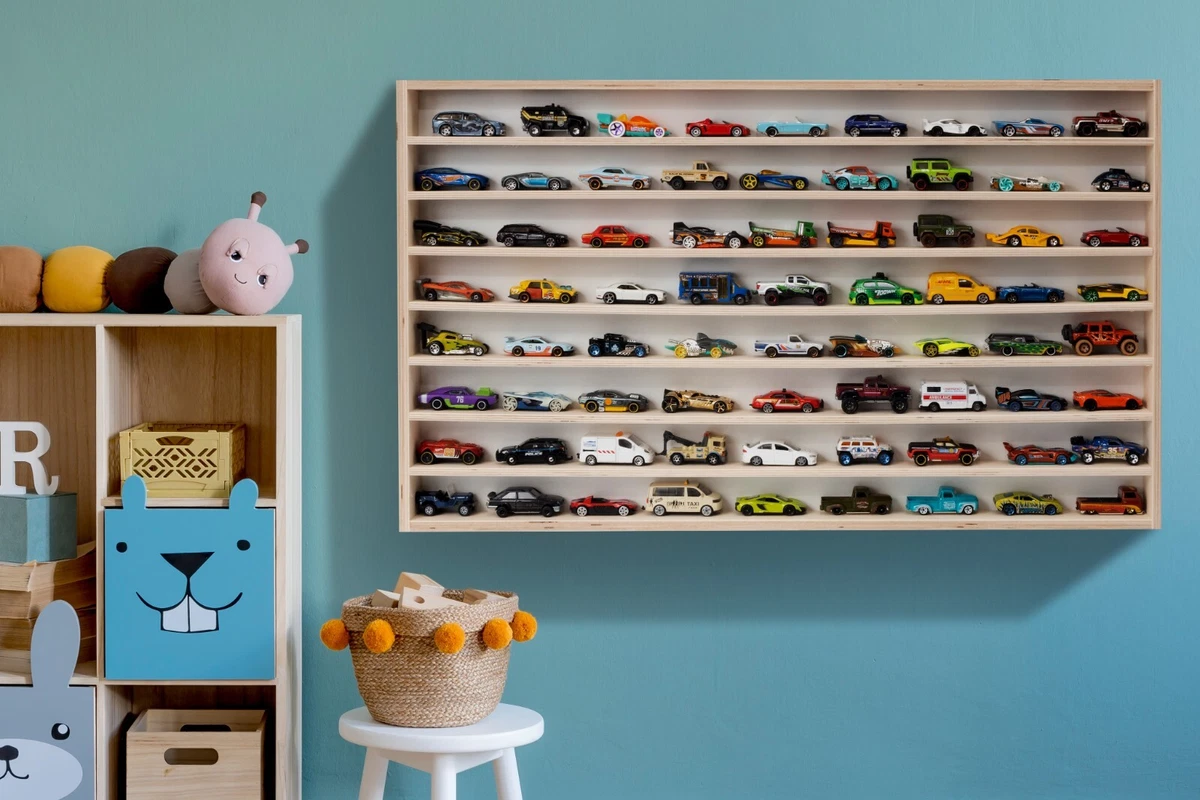 Floating Shelf for Hot Wheels