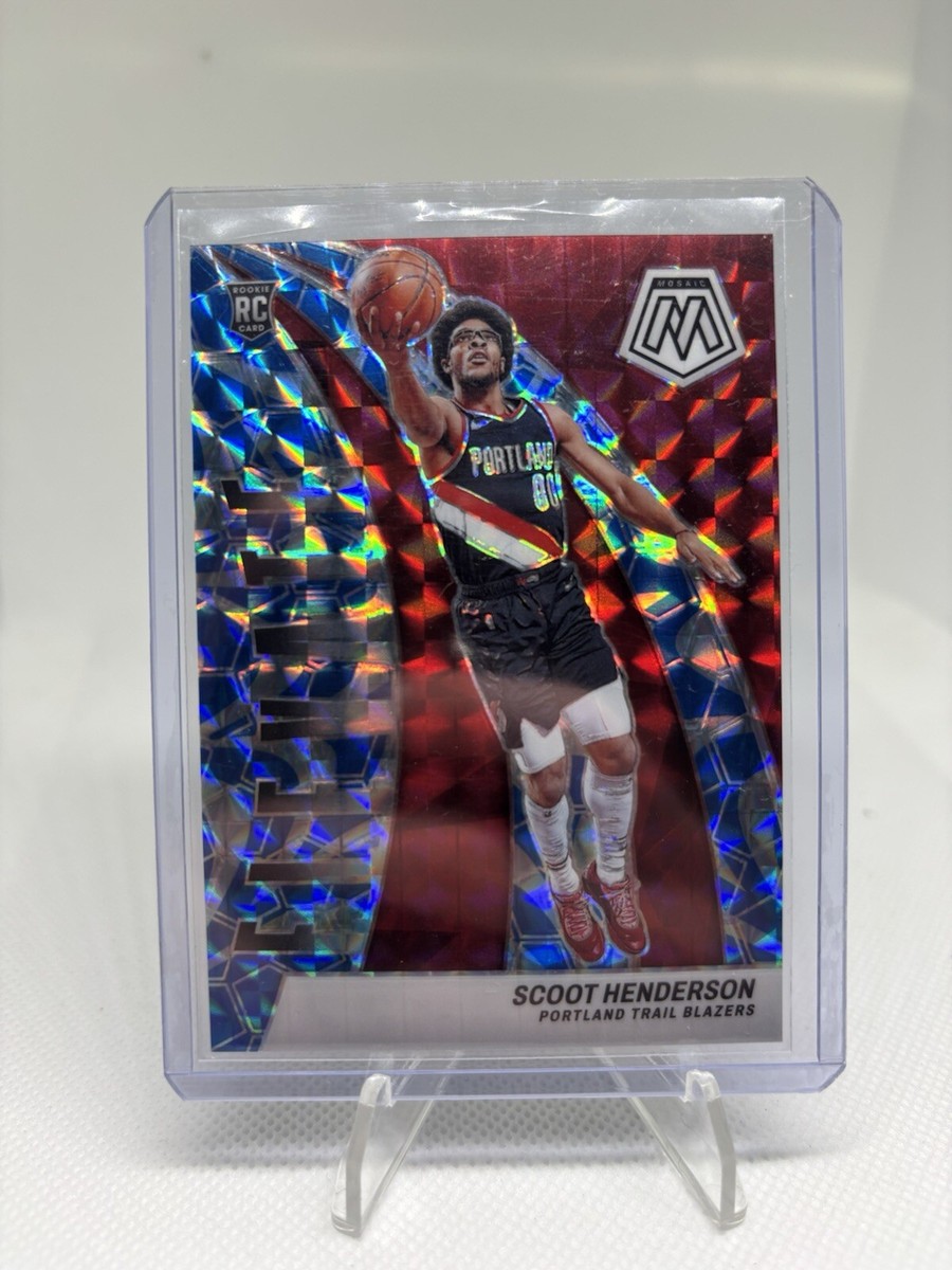 2023-24 Panini Mosaic Elevate #9 Reactive Blue Mosaic Scoot