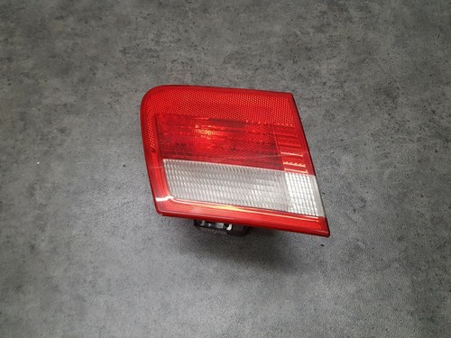 BMW E46 Facelift Touring Rücklicht Rückleuchte links Heckklappe #12364