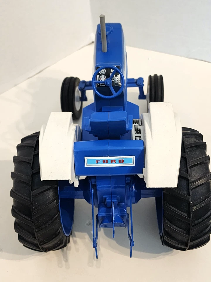Ertl Ford 9000 Wide Front Diecast Metal Toy Tractor 1/12 Scale Fully Restored - Bild 3 von 4