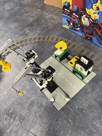 LEGO 4565 Freight and Crane Railway 9V system vintage Lego train 1996