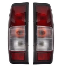 Feu arrière Nissan PICK-UP