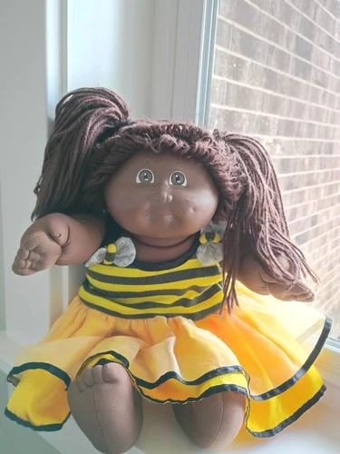 Vintage 1982 Cabbage Patch African American Girl Long Hair Doll Pigtails Orig.