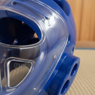 Kampfsport-helmhelm Hohe Stoßdämpfung Sanda-Schutzhelm Vollständig Schutz