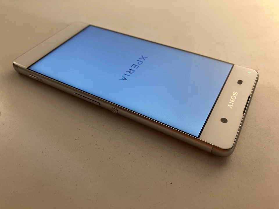 Smartphone Sony Xperia XA - Android - Per Parti di Ricambio - LEGGI! - - Immagine 3 di 4