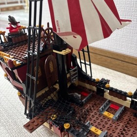 LEGO Captain Redbeard's Pirate Ship 6243 (No Box)