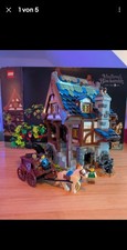 LEGO Medieval Blacksmith Set Schmiede mit Pfe...