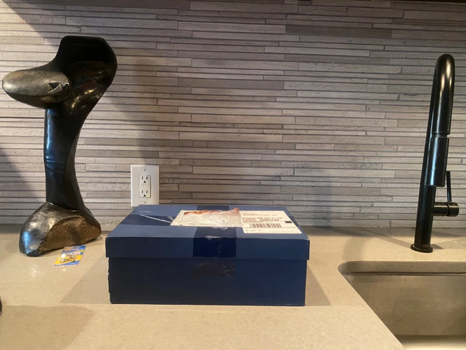 Bota puntera barro hombre - Nueva con caja. Luce genial con jeans o traje. Foto 4 de 4