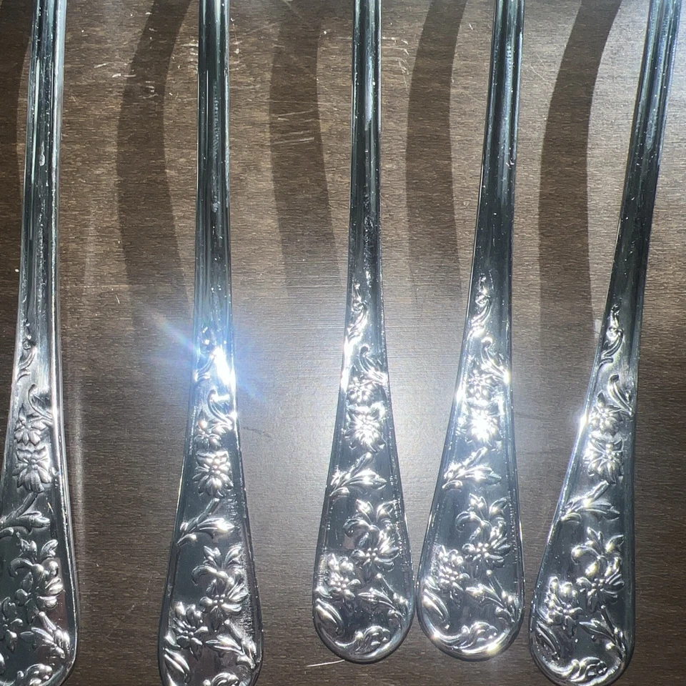 5 Ice Tea Spoons QUEEN'S GARDEN Reed & Barton Glossy Stainless Steel Flatware - Image 2 of 2