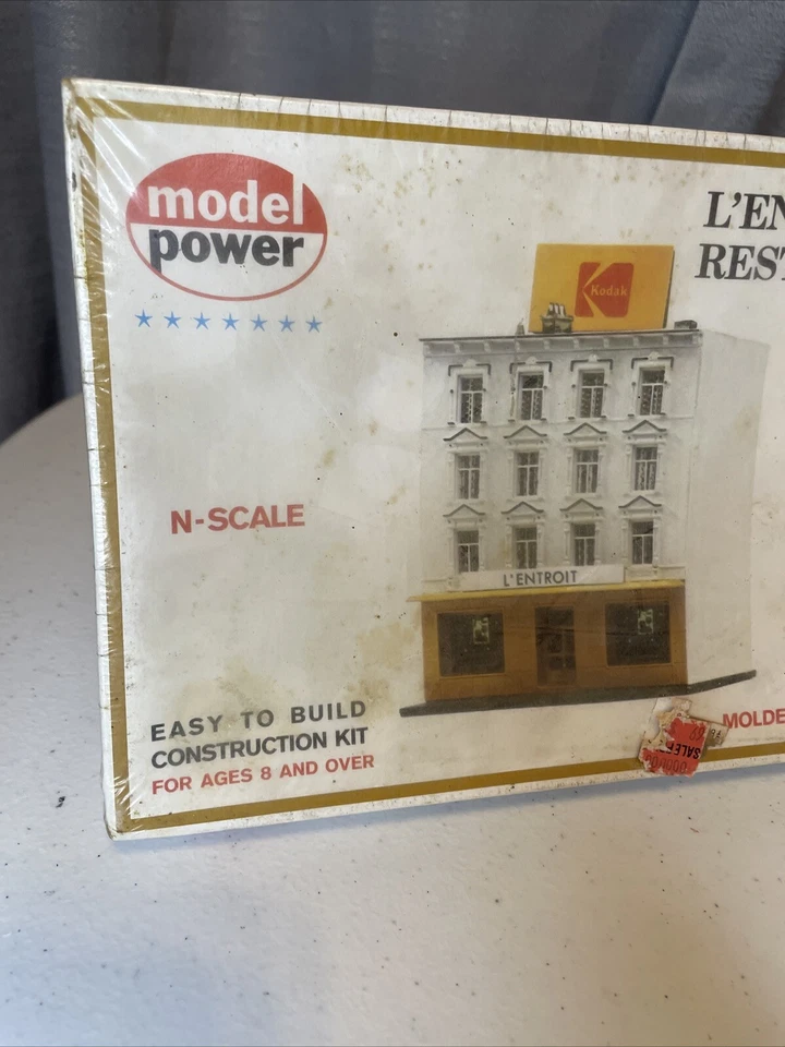 MODEL POWER NO. 1535 N SCALE L'ENTROIT RESTAURANT KIT - NEW IN BOX - Image 3 of 4