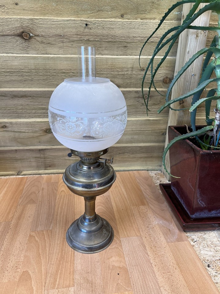 Vintage Oil Lamp Brass Duplex Burner Acid Etched Globe Shade Table Lamp