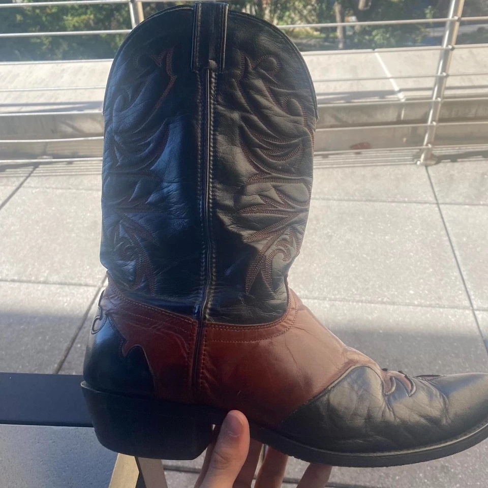 Botas Laredo Talla 12 EE Dos Tonos Negro/Marrón. hermosas botas bonitas y anchas Foto 2 de 4