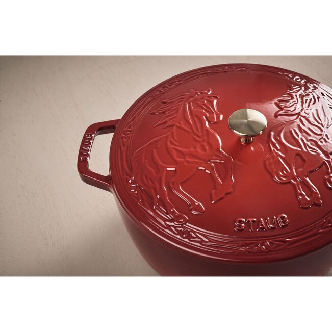 New! Staub La Cocotte 5.25 qt, Essential French Oven with Horse