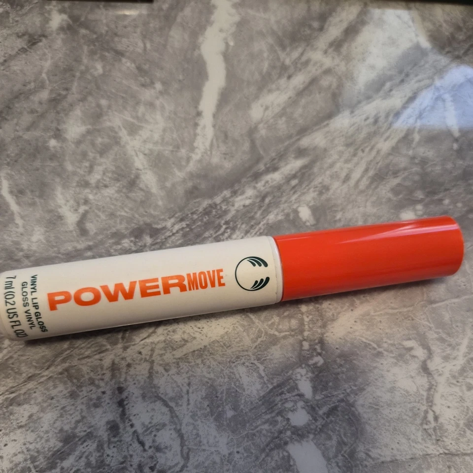 The Body Shop Power Move Vinyl Lipgloss 7ml Neu&Versiegelt - Bild 1 von 1