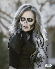 Italia Ricci SupergirlAutographed Signed 8x10 Photo ACOA