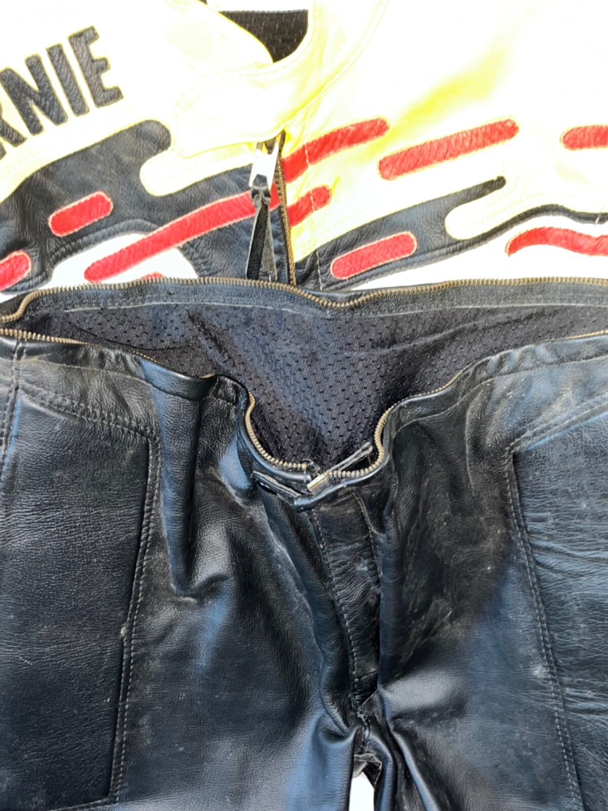 VINTAGE Bates 2 PIECE FULL LEATHER MOTORCYCLE RACING SUIT eBay