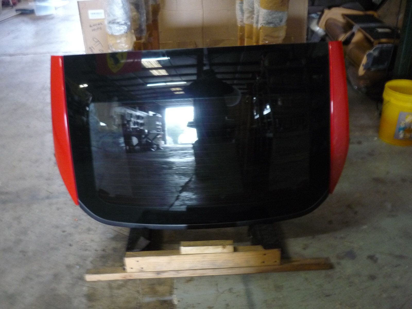 Ferrari California -  Rear Roof Panel RED/ W/Glass - P/N 81861211-80323500
