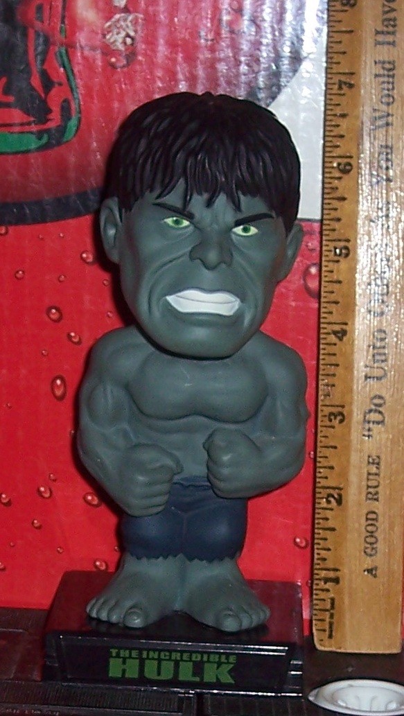 FUNKO WACKY WOBBLER THE INCREDIBLE HULK BOBBLEHEAD LIMITED EDITION